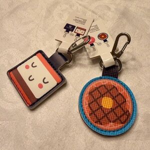 BRAND NEW Aldi Quarter Keeper Holder Keychain Pancake S'mores